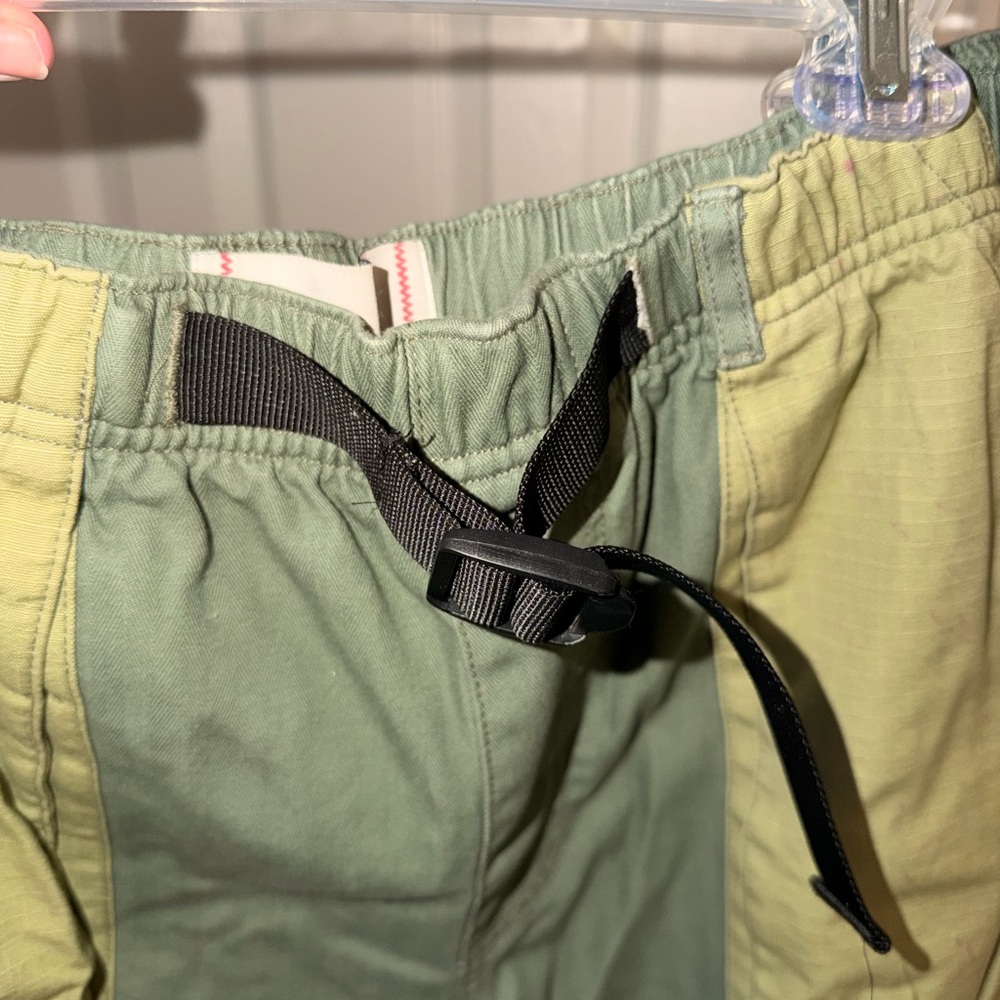 BDG Two-Tone Olive Patchwork Wide Leg Pants - Picture 3 of 6